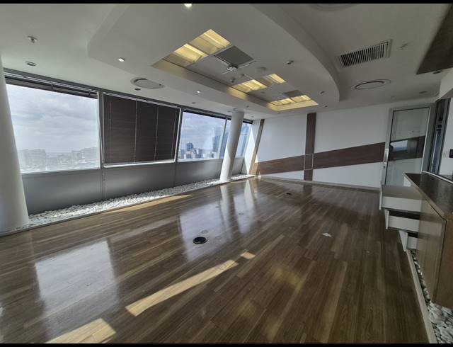 520M² OFFICE TO LET IN SANDTON CENTRAL